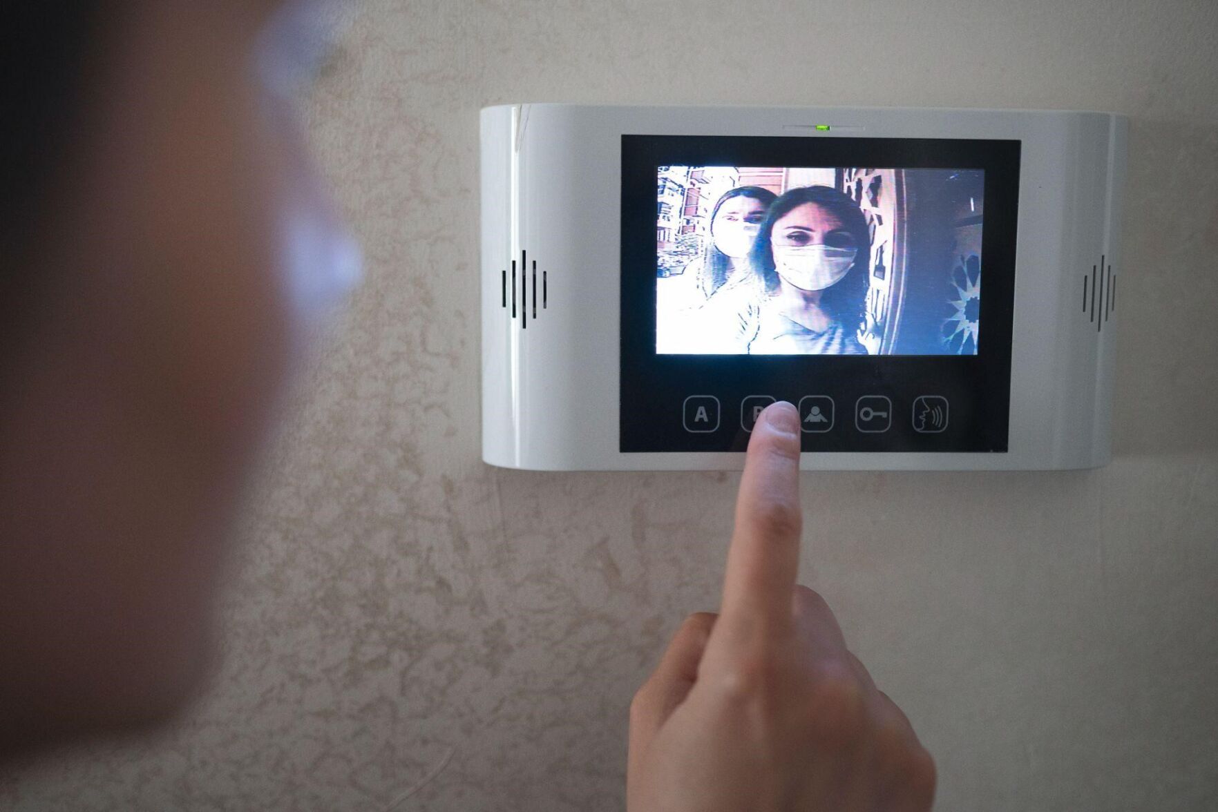 doorbell 1